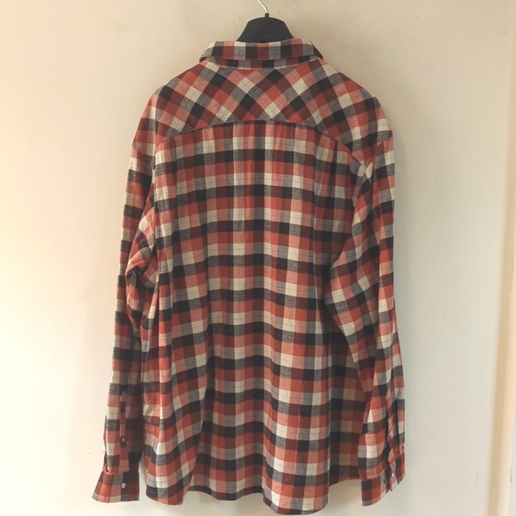 Carhartt Men's Rugged Flex Relaxed Fit Midweight Long-Sleeve Flannel Shirt - Picture 6 of 16